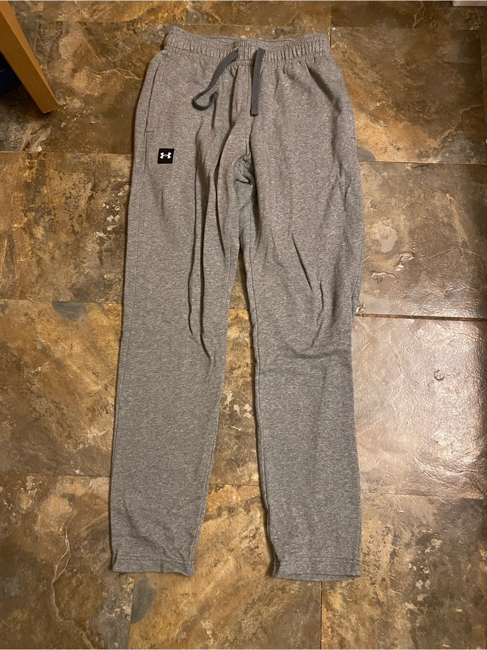 Under Armour Men’s Gray Performance Jogger Pants